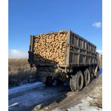 Мінімальні ціни на дубові дрова з доставкою. Дзвоніть Трушки