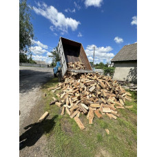 Продам дрова колені дуб, ясень Бортничі