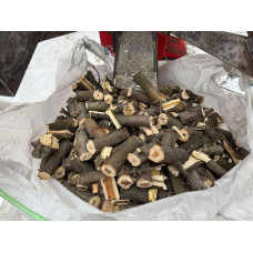 Дрова твердые Дробленная Акация, берест ветка в мешках / Насыпью /Бегах Гатне 